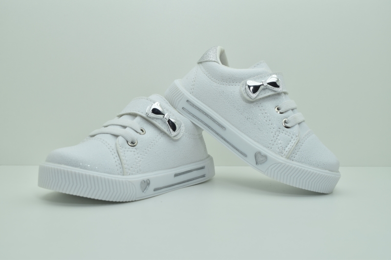 Produto tenis-lacinhos-prateado